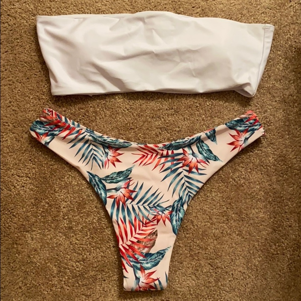 Strapless bikini set
